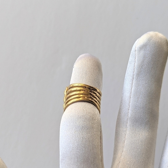 Stacked Intertwining Multi-Row Open Shank Waves Ring Gold - sz 5½ - Picture 3 of 8